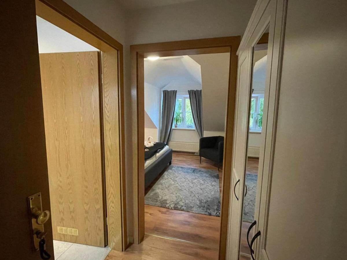 Hotel Und Restaurant Zum Bunten Hirsch Mirow Kültér fotó